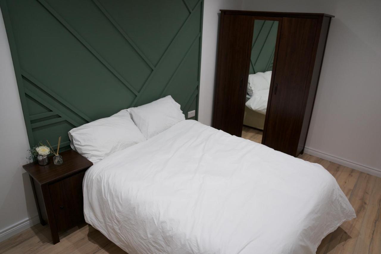 Modern 3 Bedroom Coastal Home นิวรี ภายนอก รูปภาพ
